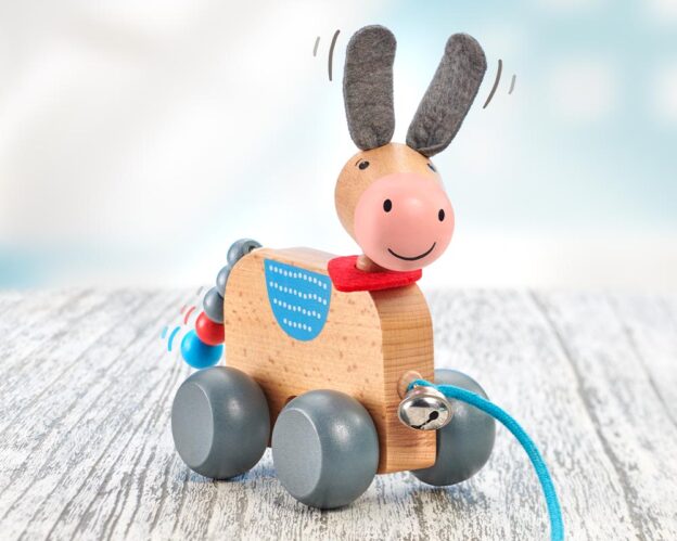 wooden pull along animal donkey pepino